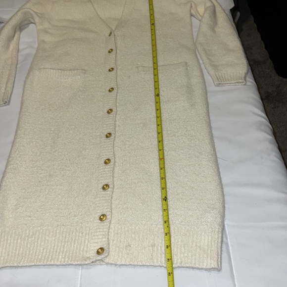 ✨HP✨ ANTHRO CARDIGAN SWEATER (M) - Picture 9 of 17